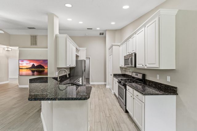 2622 SW Longboat Way, Palm City, FL 34990