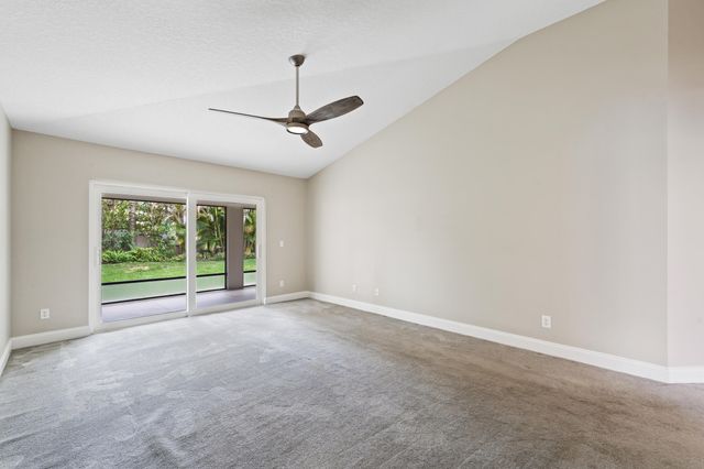 2622 SW Longboat Way, Palm City, FL 34990