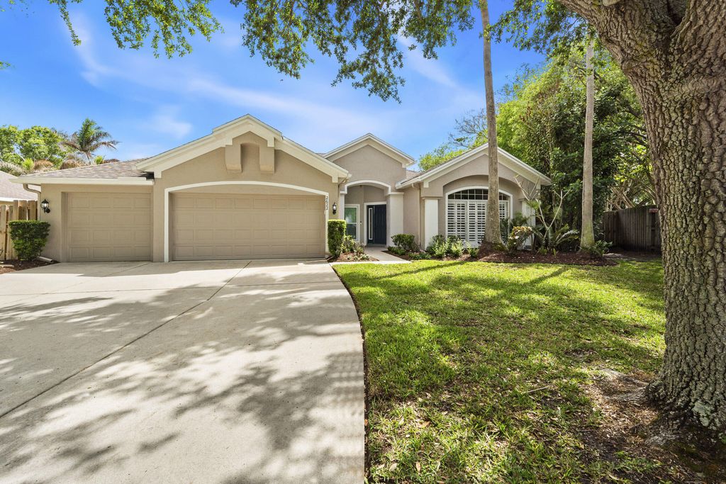 2622 SW Longboat Way, Palm City, FL 34990