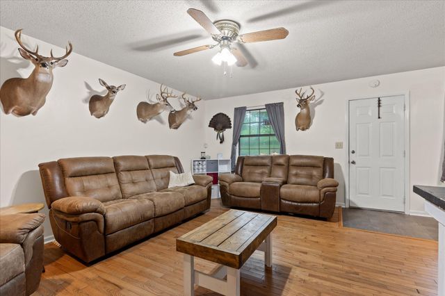 1884 Peavine Road, Rock Spring, GA 30739