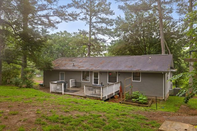 1884 Peavine Road, Rock Spring, GA 30739