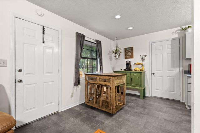1884 Peavine Road, Rock Spring, GA 30739
