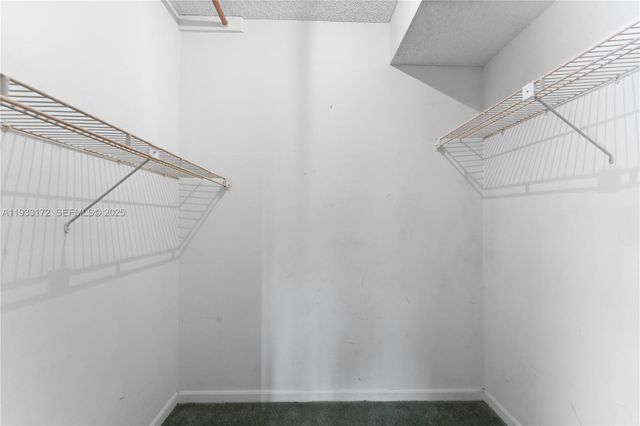 8901 S Hollybrook Blvd 303, Pembroke Pines, FL 33025