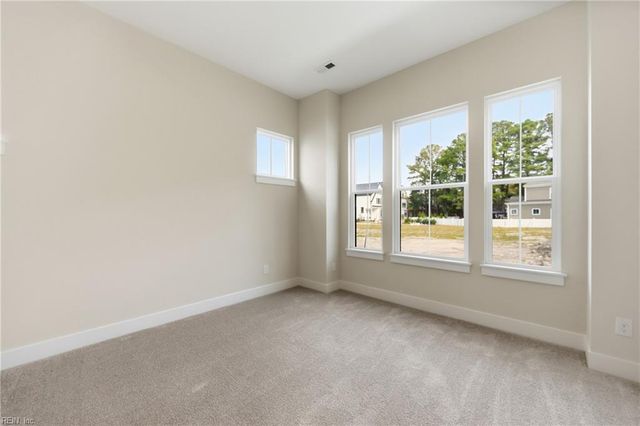 917 Calhoun WAY, Chesapeake, VA 23322