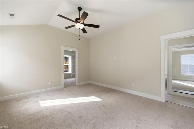 917 Calhoun WAY, Chesapeake, VA 23322