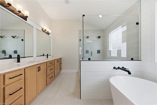 917 Calhoun WAY, Chesapeake, VA 23322