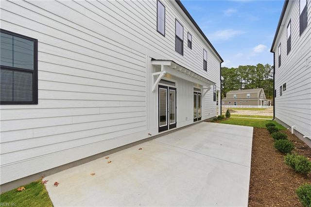 917 Calhoun WAY, Chesapeake, VA 23322