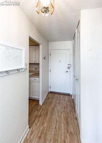 411 Lakewood Circle C1203, Colorado Springs, CO 80910