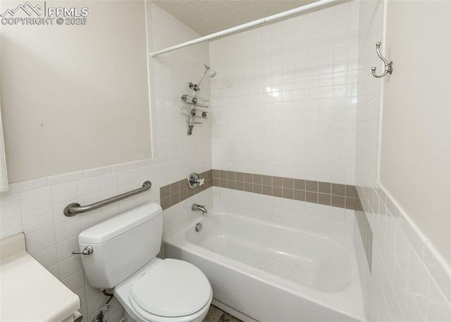 411 Lakewood Circle C1203, Colorado Springs, CO 80910