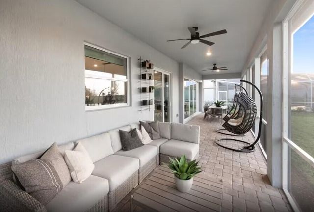 10138 Amara Ranch Drive 132 Oakhurst, Lake Worth, FL 33449