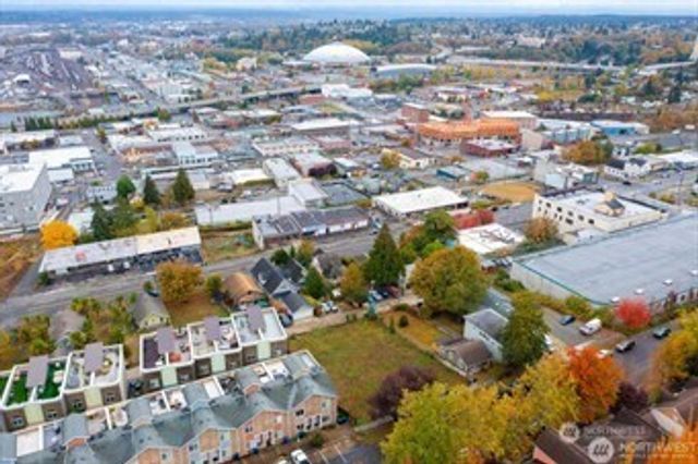 2325 G Street, Tacoma, WA 98408