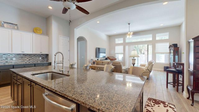 2932 J Cobber Court, Melbourne, FL 32904