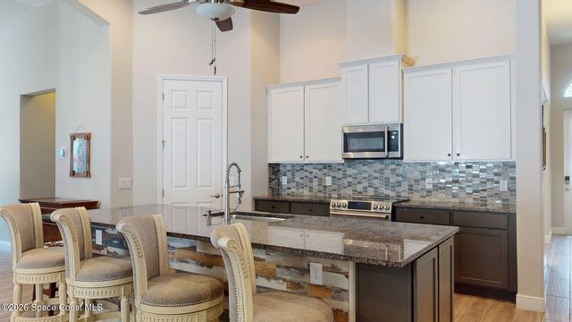 2932 J Cobber Court, Melbourne, FL 32904