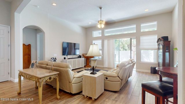 2932 J Cobber Court, Melbourne, FL 32904