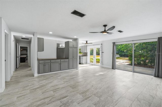 1606 NW 22ND STREET, Gainesville, FL 32605
