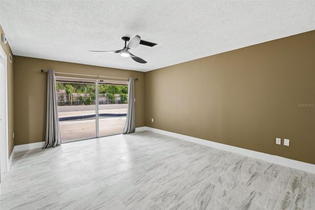 1606 NW 22ND STREET, Gainesville, FL 32605