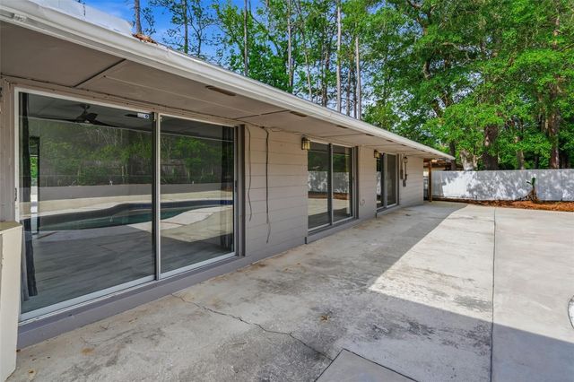 1606 NW 22ND STREET, Gainesville, FL 32605
