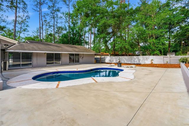 1606 NW 22ND STREET, Gainesville, FL 32605