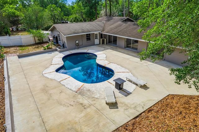 1606 NW 22ND STREET, Gainesville, FL 32605