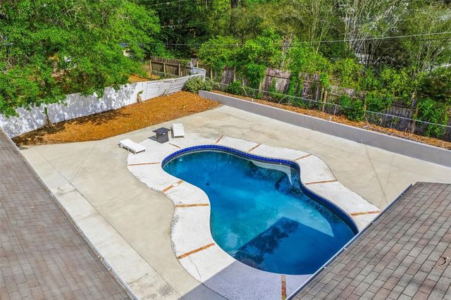 1606 NW 22ND STREET, Gainesville, FL 32605