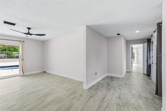 1606 NW 22ND STREET, Gainesville, FL 32605