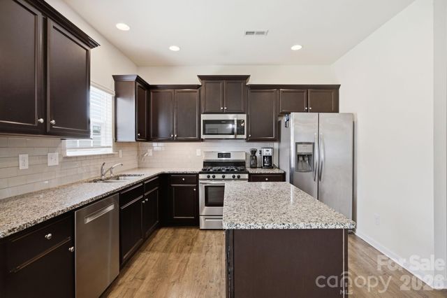 145 N Cromwell Drive, Mooresville, NC 28115