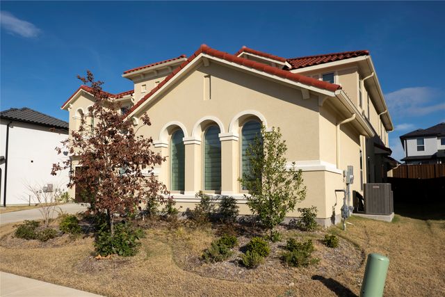 10904 Hollydale Road, Frisco, TX 75035