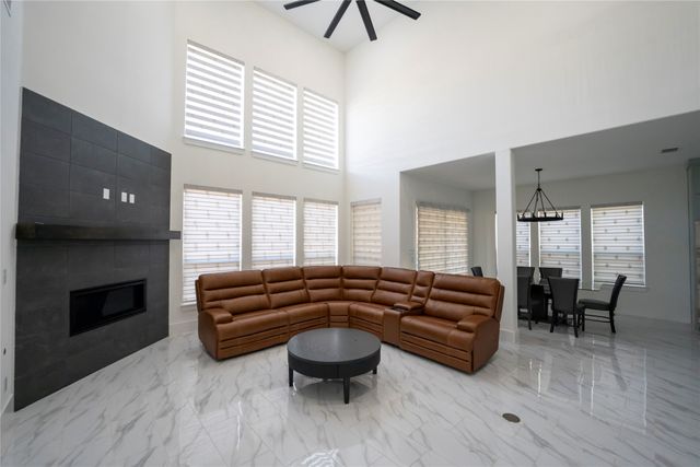 10904 Hollydale Road, Frisco, TX 75035