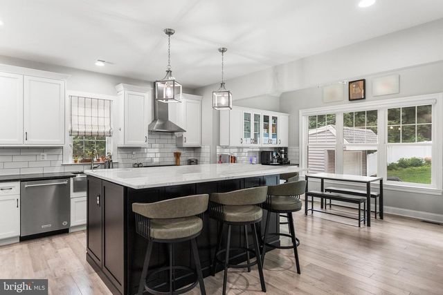 1211 FAIRVIEW AVE, Havertown, PA 19083