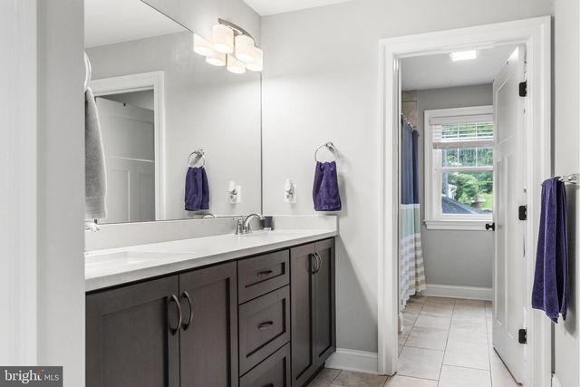 1211 FAIRVIEW AVE, Havertown, PA 19083