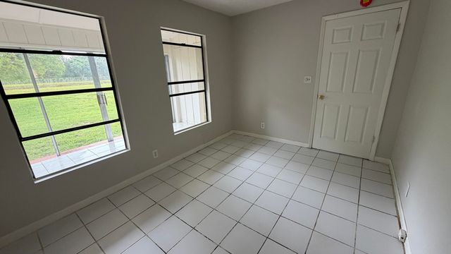 5460 S Lakewood Cir S S C, Margate, FL 33063