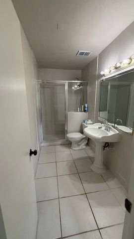 5460 S Lakewood Cir S S C, Margate, FL 33063