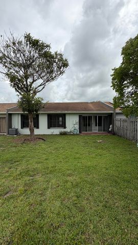 5460 S Lakewood Cir S S C, Margate, FL 33063