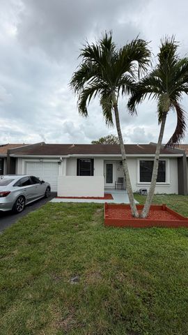 5460 S Lakewood Cir S S C, Margate, FL 33063