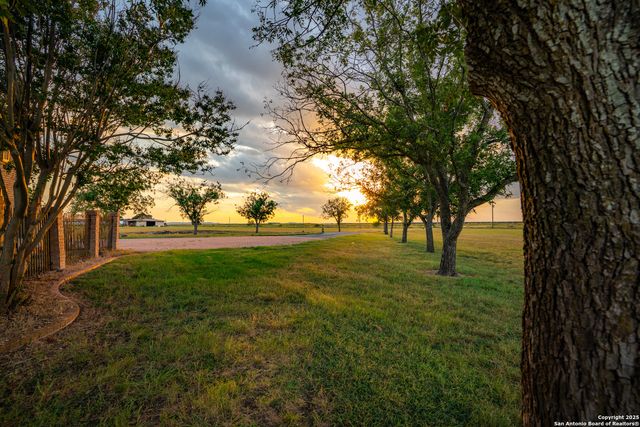 2307 Fm 3240, Bandera, TX 78003