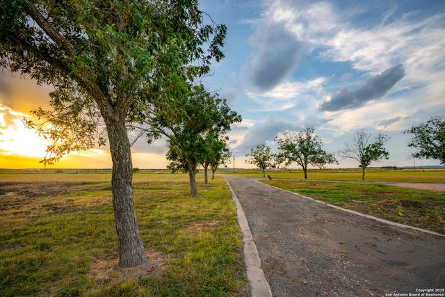2307 Fm 3240, Bandera, TX 78003