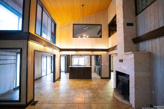 2307 Fm 3240, Bandera, TX 78003