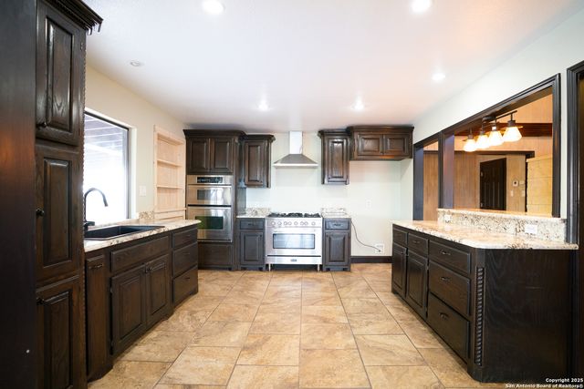 2307 Fm 3240, Bandera, TX 78003