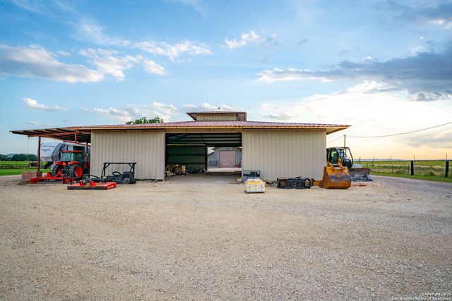 2307 Fm 3240, Bandera, TX 78003