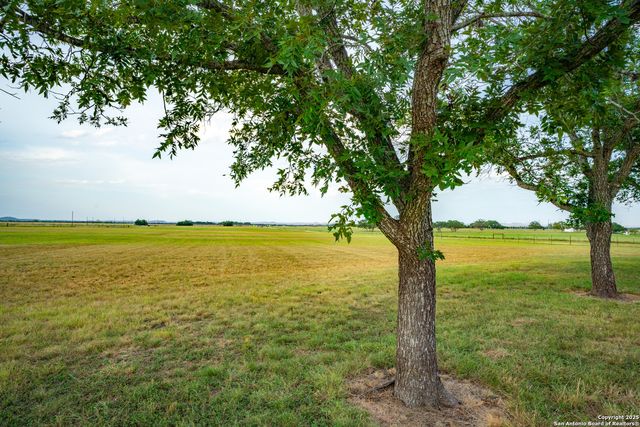 2307 Fm 3240, Bandera, TX 78003