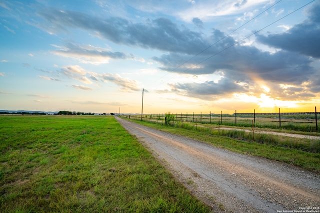2307 Fm 3240, Bandera, TX 78003