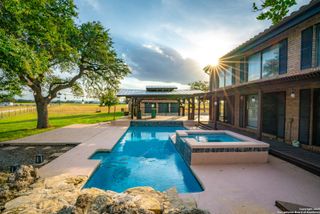 2307 Fm 3240, Bandera, TX 78003
