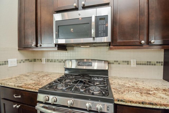 1610 Parker Street, Houston, TX 77007