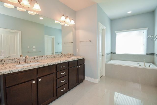 1610 Parker Street, Houston, TX 77007