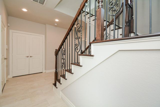1610 Parker Street, Houston, TX 77007