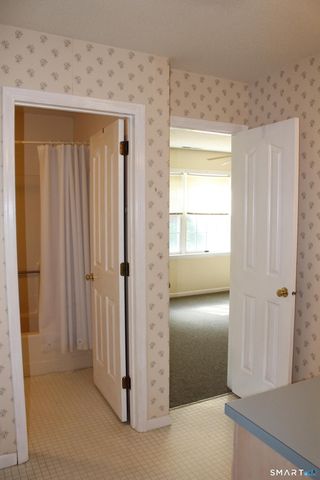 101 Curtis Street 1, Meriden, CT 06450