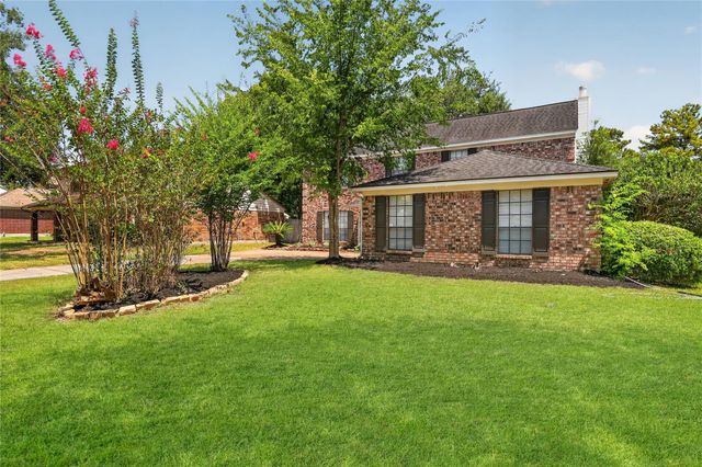3806 Forest Village Drive, Houston, TX 77339