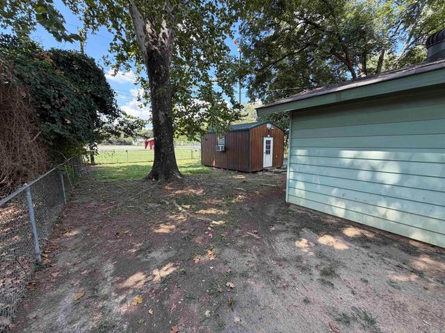 117 Harold St, Jacksonville, AR 72076