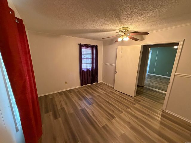 117 Harold St, Jacksonville, AR 72076