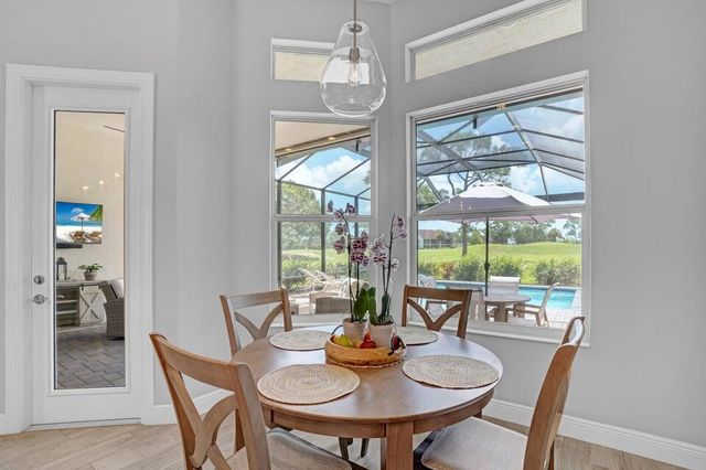 2986 Bent Pine Drive, Fort Pierce, FL 34951